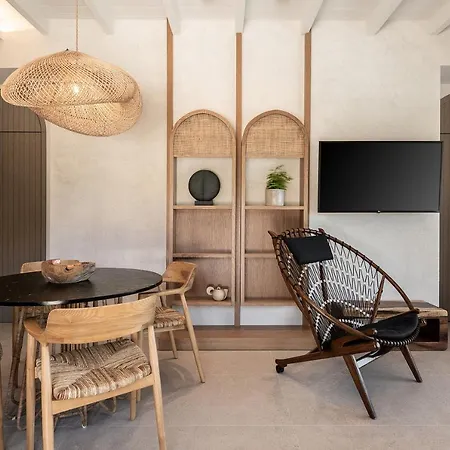 Luxurious New Kokomo Gaia W/ Private Pool, 400m To Villa